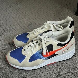 Nike Sneakers Men’s size 10